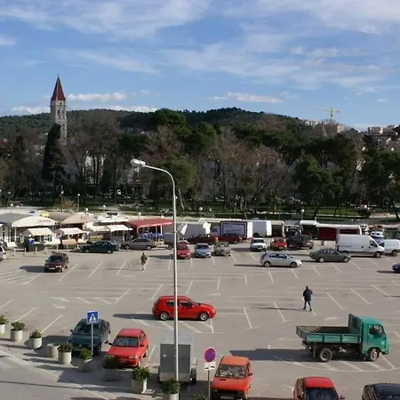 And By The Sea - 16844 Trogir