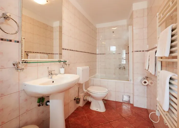 And By The Sea - 16844 3* Trogir