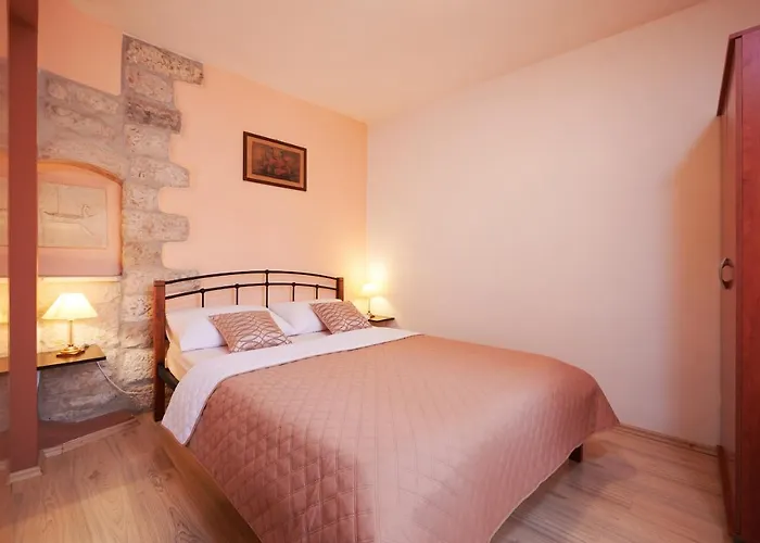 招待所 And By The Sea - 16844 3*